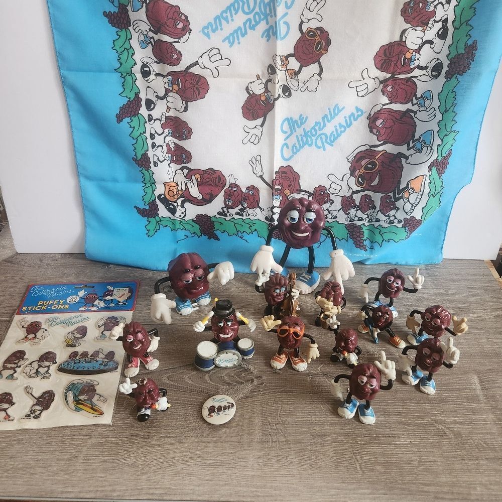 Vintage 80s Lot Of California Raisins PVC  Vinyl Figures & Collectibles Stickers
